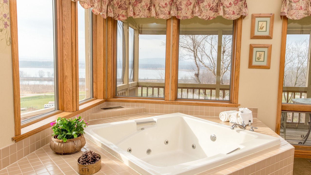 Photo of Bathroom in Galena