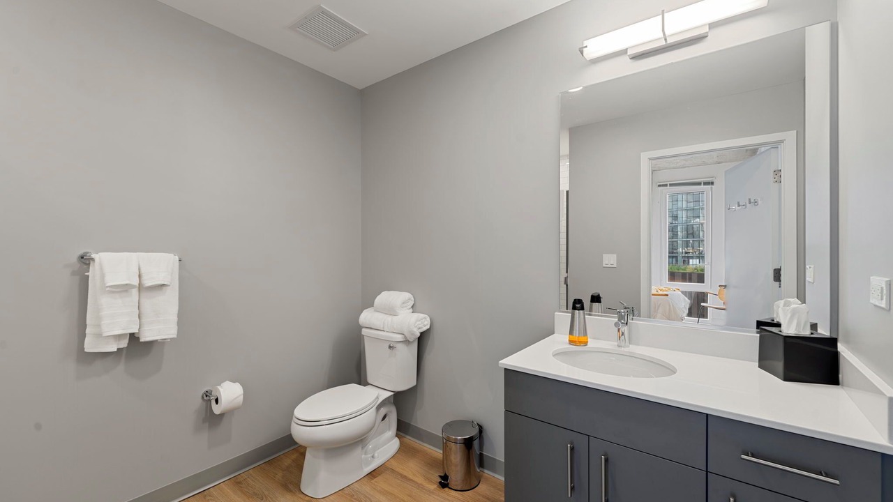 Photo of Bathroom in River North