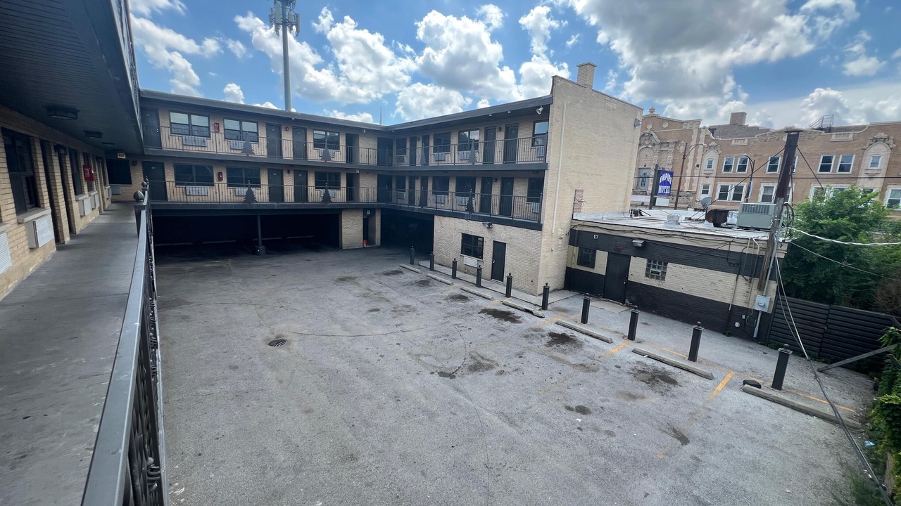 Photo of Outdoor in Greater Grand Crossing