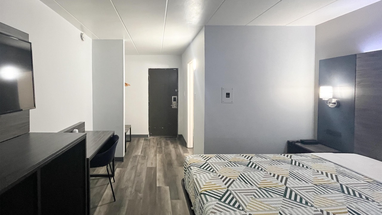 Photo of Bedroom in Washington Heights