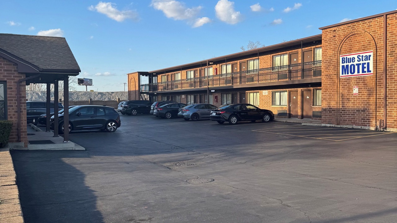 Photo of Outdoor in Chicago Ridge