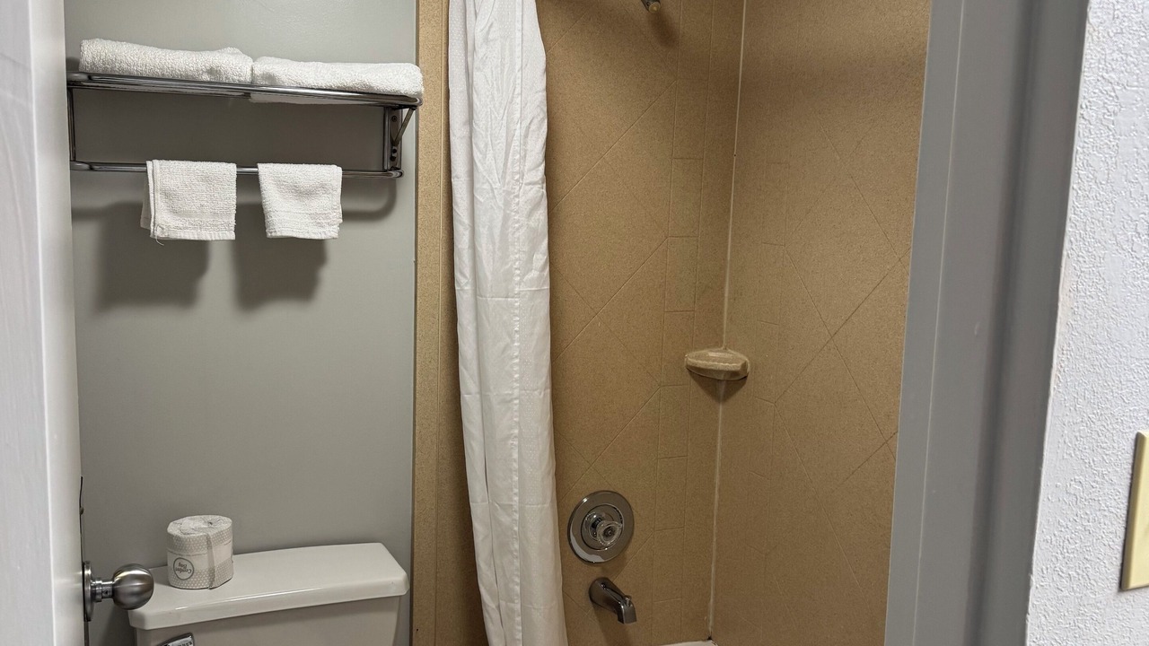 Photo of Bathroom in Chicago Ridge