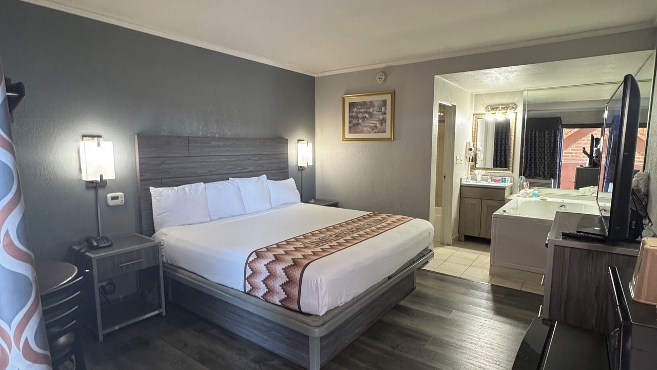 Photo of Bedroom in Chicago Ridge