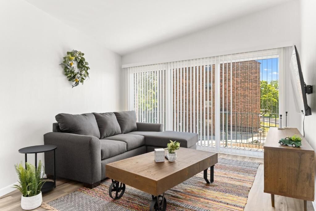 Photo of Patio Balcony in Orange Prairie