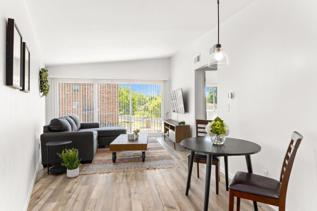 Photo of Patio Balcony in Orange Prairie
