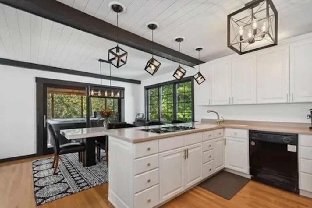 Photo of Kitchen in Green Oaks
