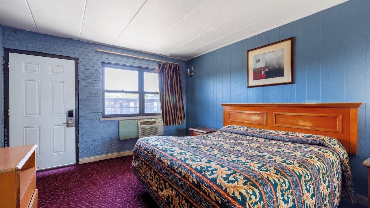 Photo of Bedroom in Chatham