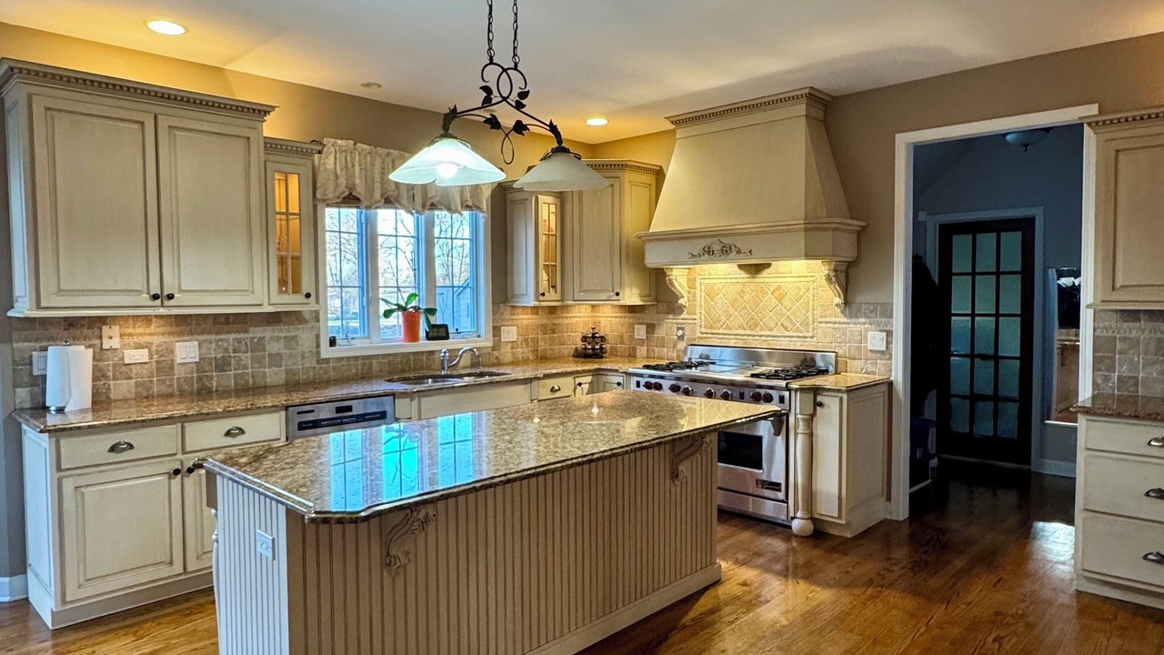 Photo of Kitchen in Roselle