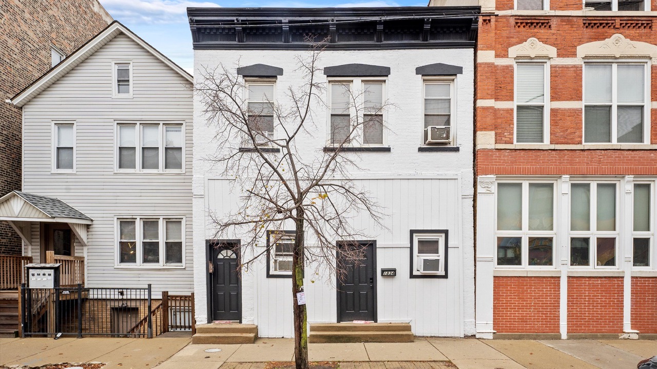Photo of Outdoor in Pilsen
