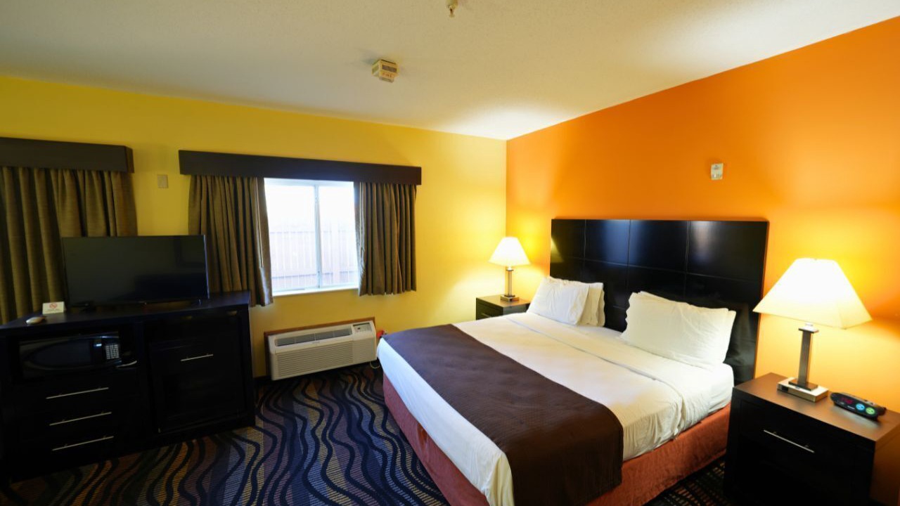 Photo of Bedroom in Streator
