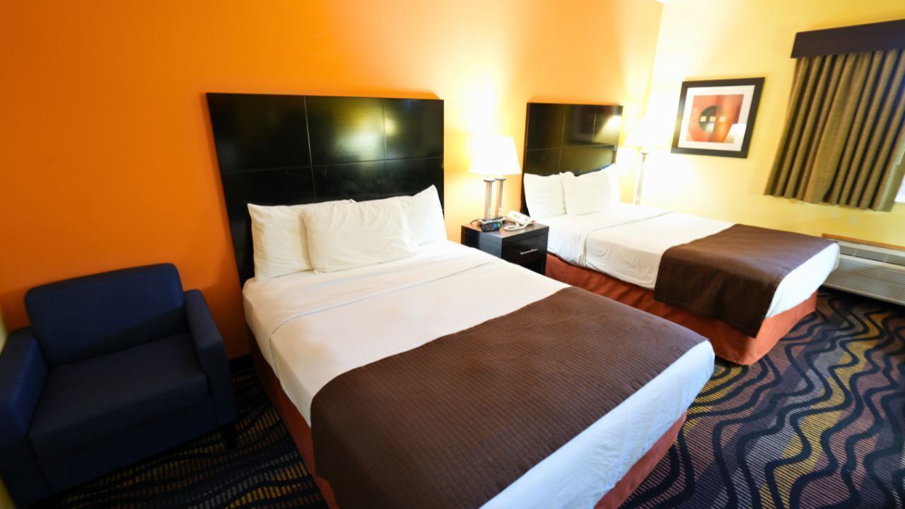 Photo of Bedroom in Streator