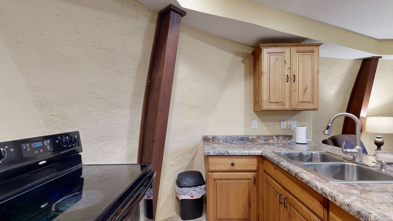 Photo of Kitchen in Banner