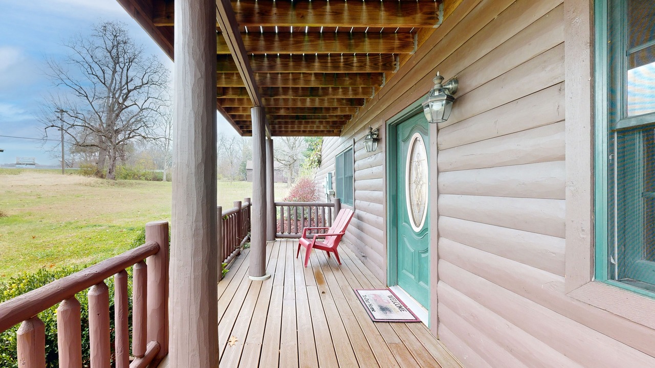 Photo of Patio Balcony in Banner