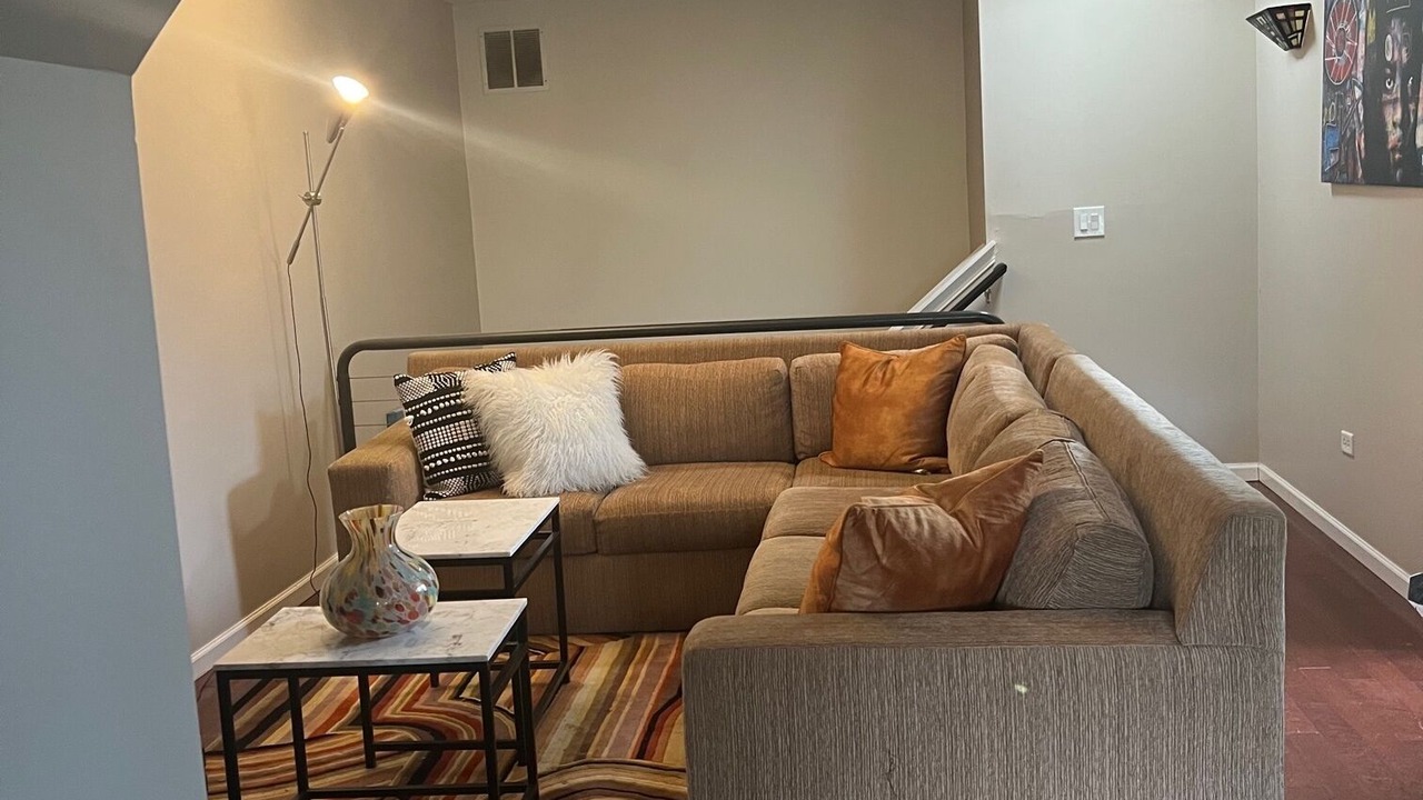 Photo of Livingroom in Fox Valley