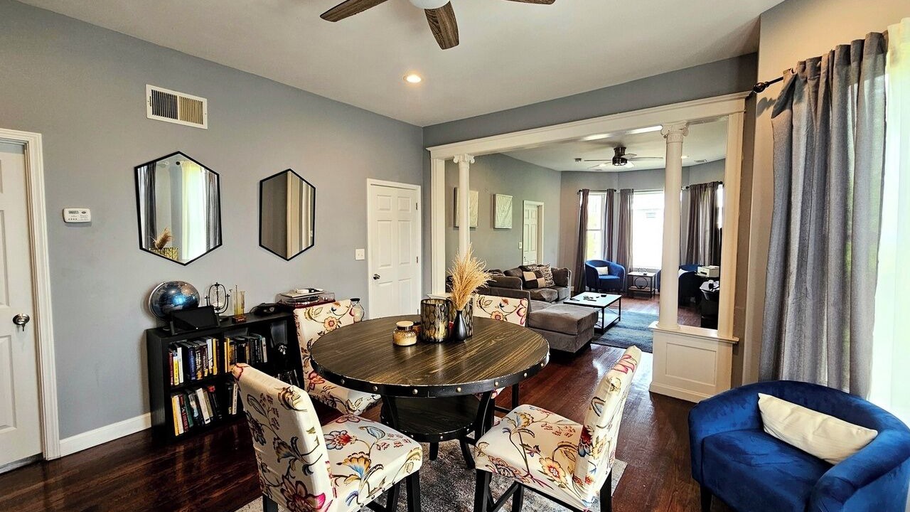 Photo of Livingroom in South Shore