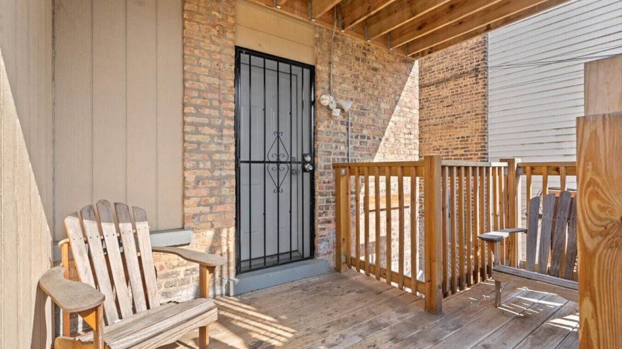 Photo of Patio Balcony in Greater Grand Crossing