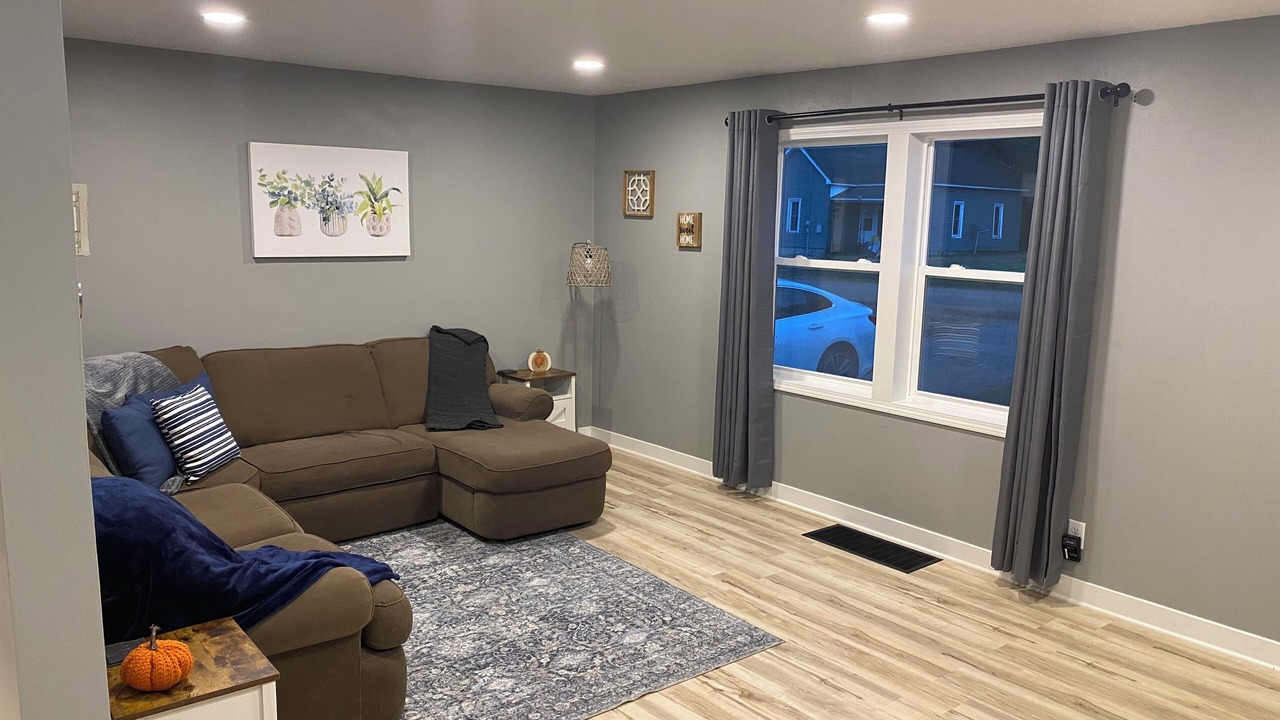 Photo of Livingroom in Sesser
