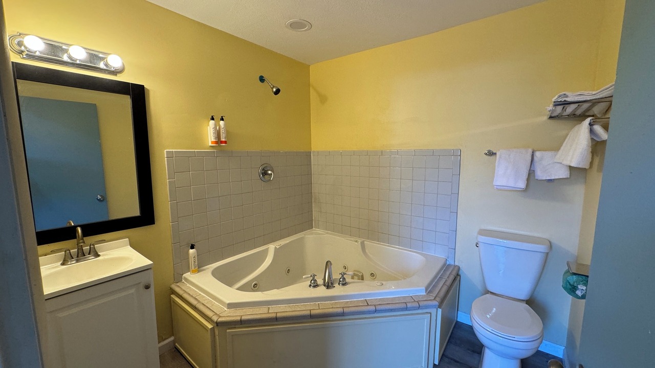 Photo of Bathroom in Olney