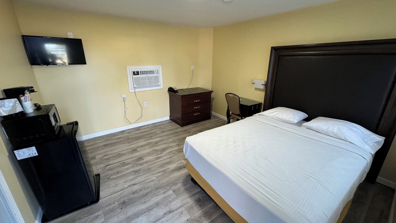 Photo of Bedroom in Olney