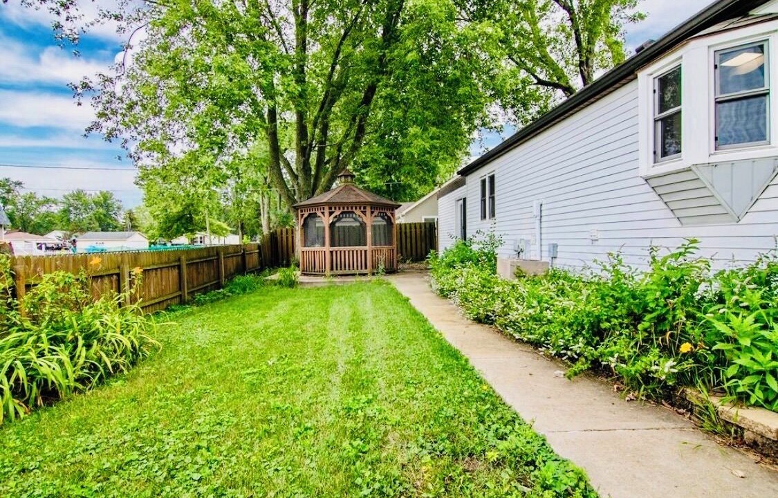 Photo of Outdoor in Manteno