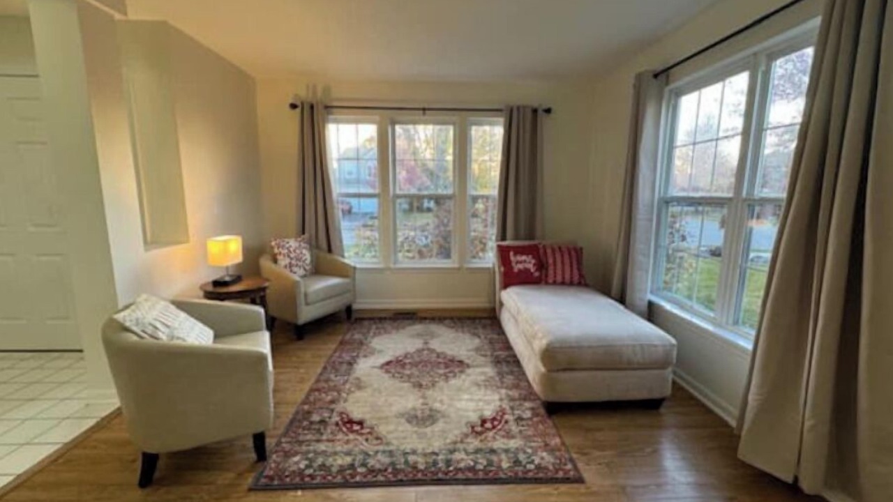 Photo of Livingroom in Crystal Lake