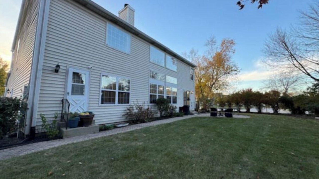 Photo of Outdoor in Crystal Lake