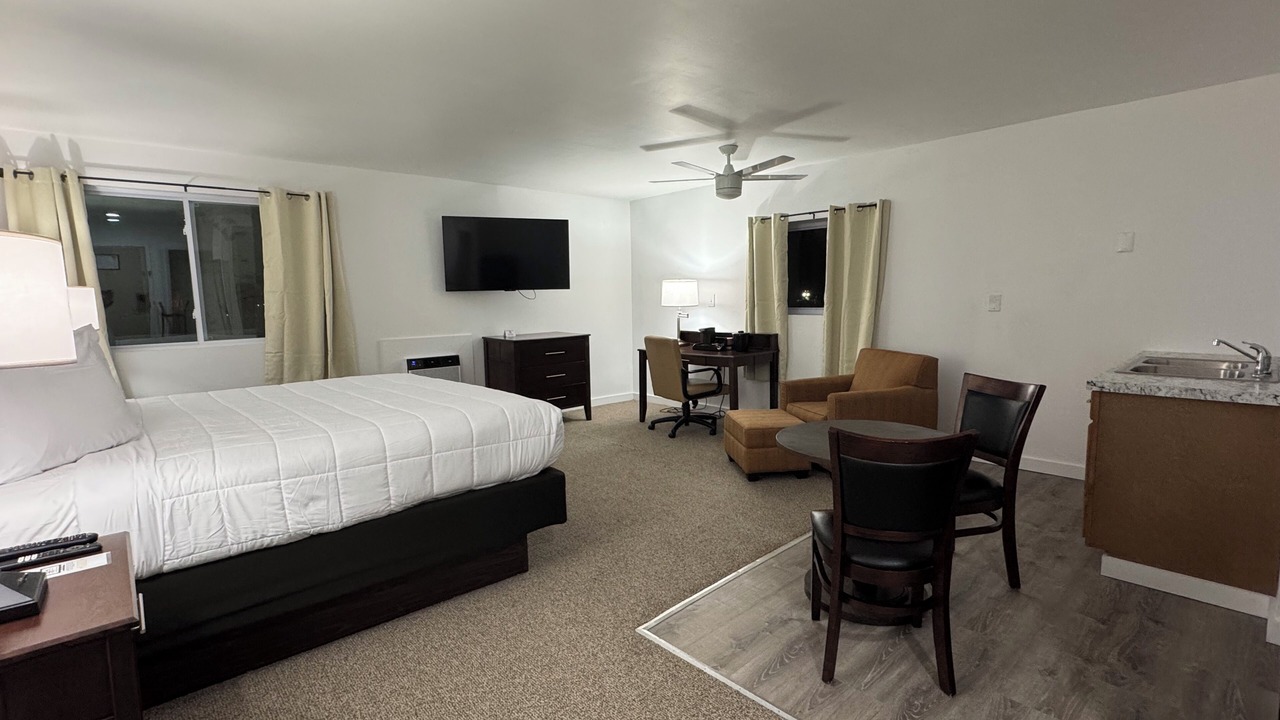 Photo of Bedroom in Quincy