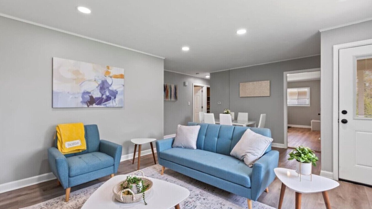 Photo of Livingroom in Wheeling
