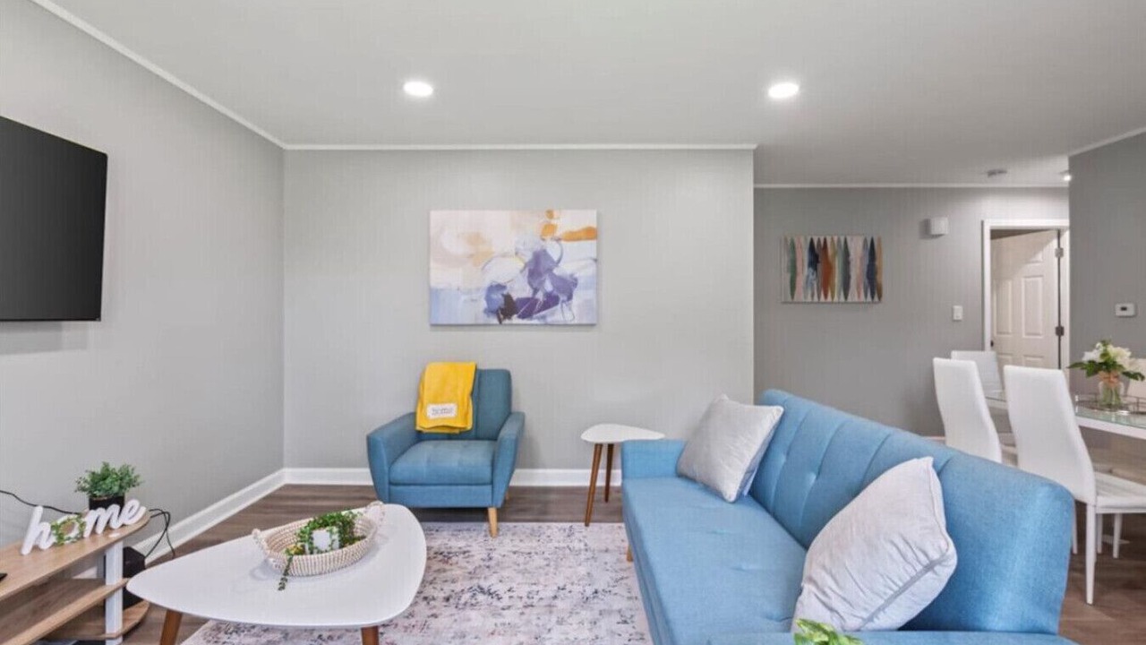 Photo of Livingroom in Wheeling