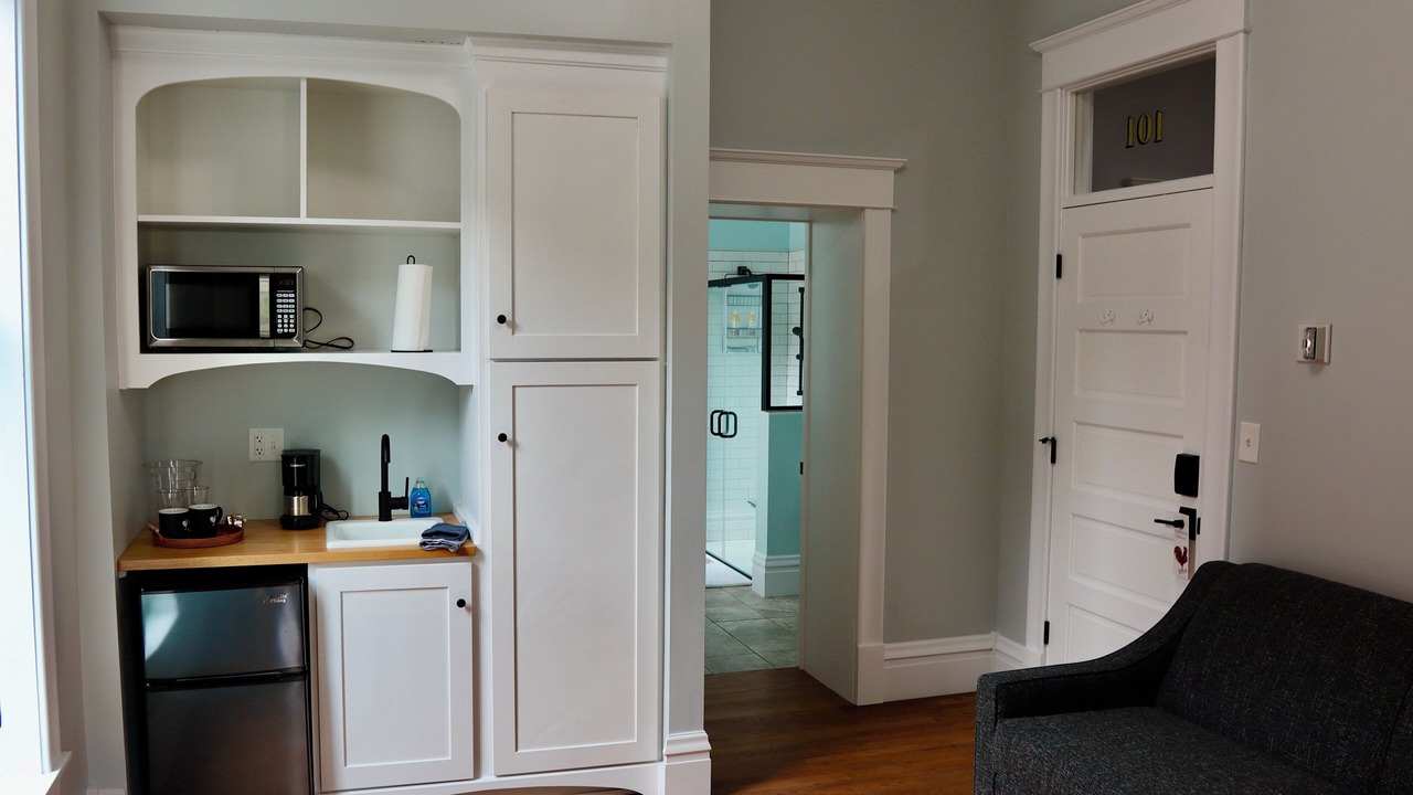 Photo of Livingroom in Hillsboro