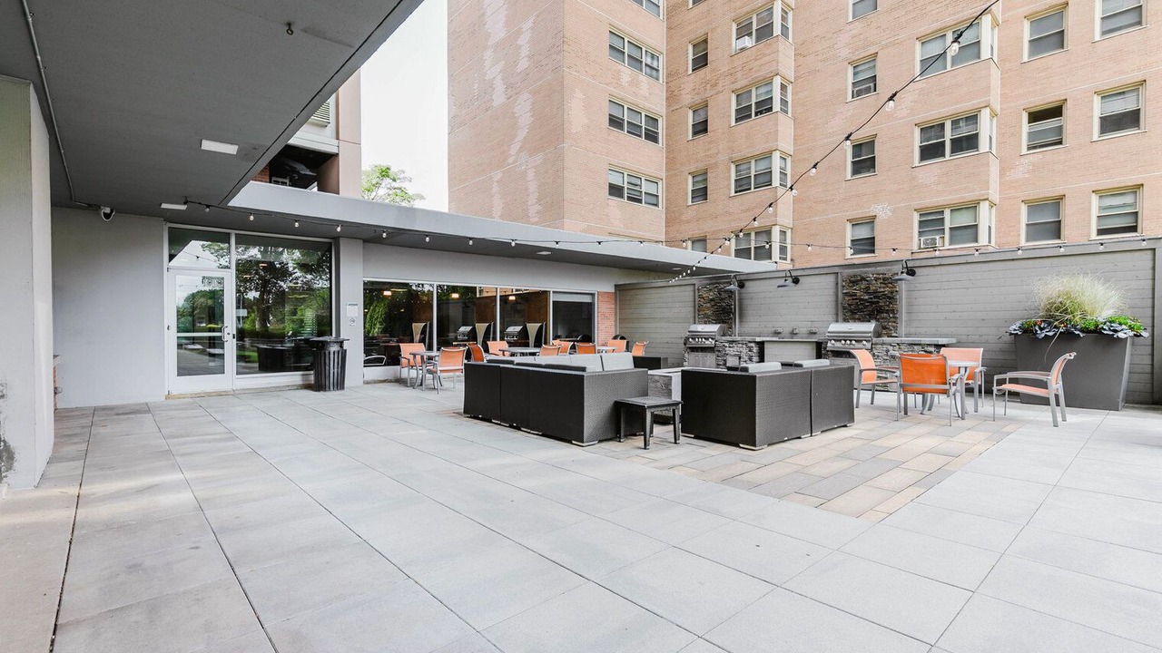 Photo of Outdoor in Edgewater Beach