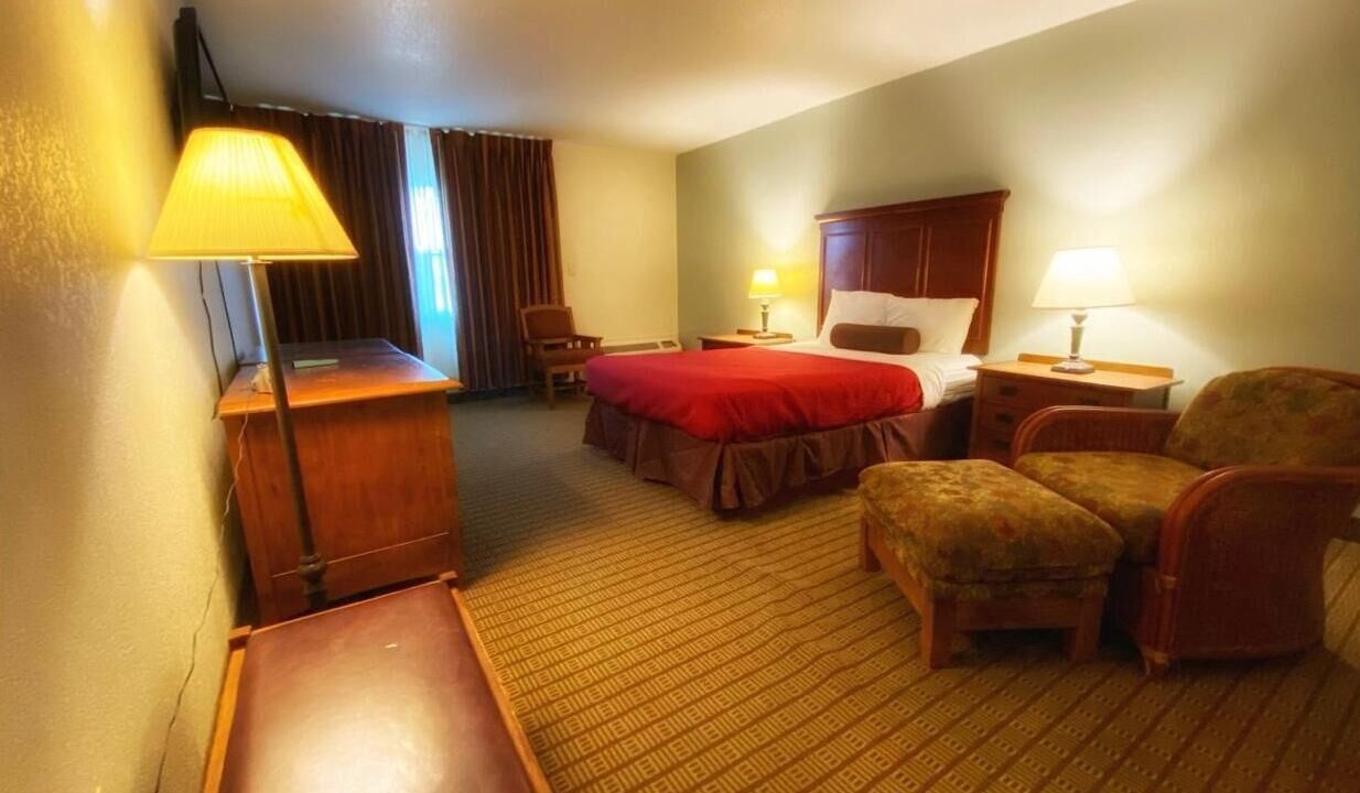 Photo of Bedroom in Galesburg