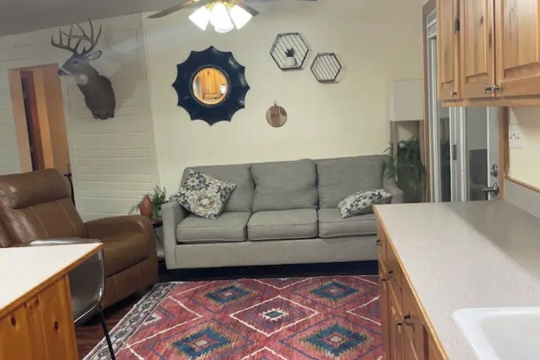 Photo of Livingroom in Pittsfield