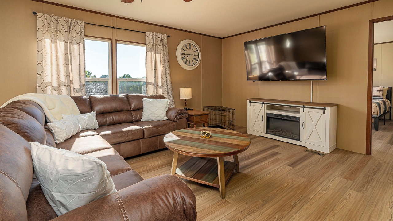 Photo of Livingroom in Ozark