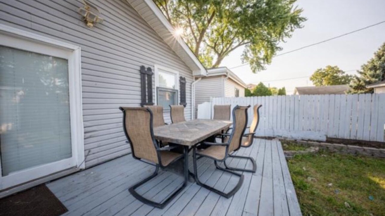 Photo of Outdoor in Chicago Ridge