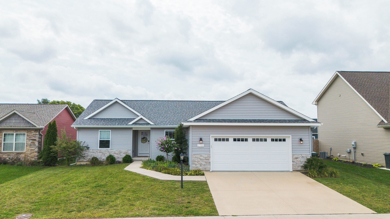 Photo of Outdoor in Urbana