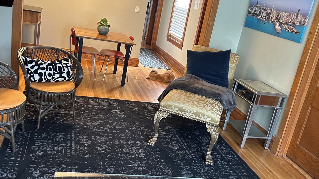Photo of Livingroom in Boystown