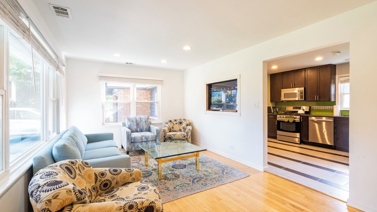 Photo of Livingroom in Burr Ridge