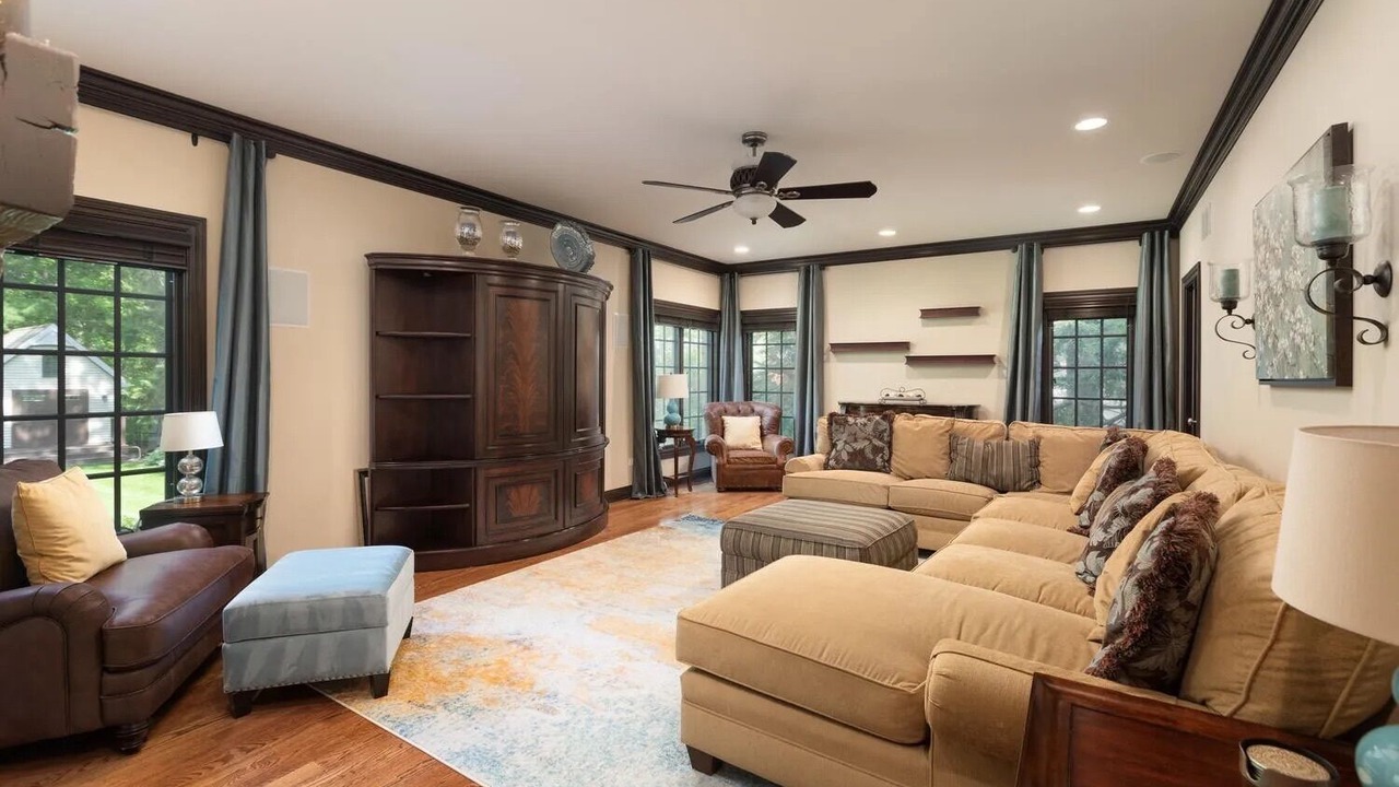 Photo of Livingroom in Naperville