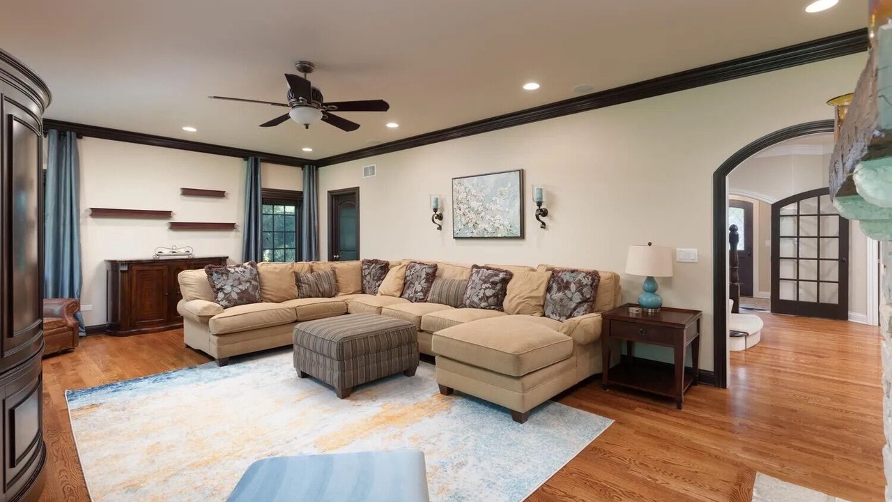 Photo of Livingroom in Naperville