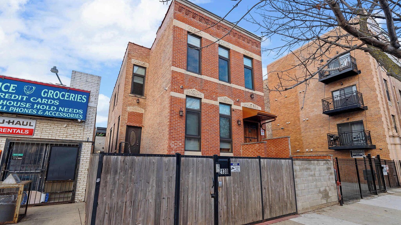 Photo of Outdoor in Near West Side