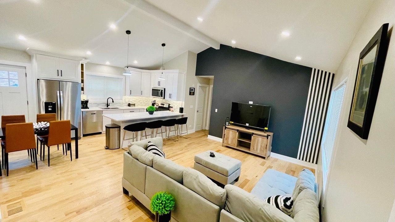 Photo of Livingroom in Willowbrook