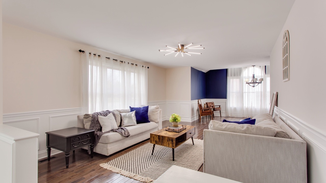 Photo of Livingroom in Glendale Heights