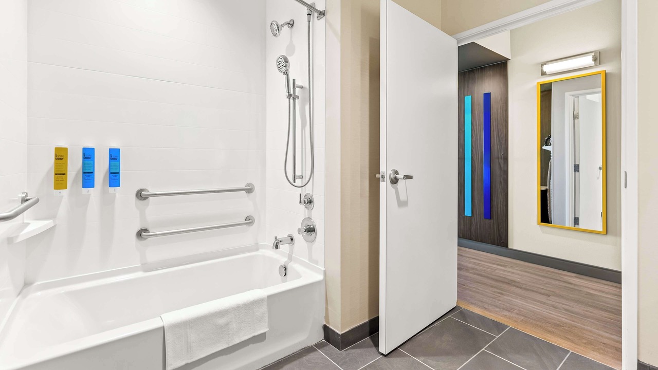 Photo of Bathroom in Dixon