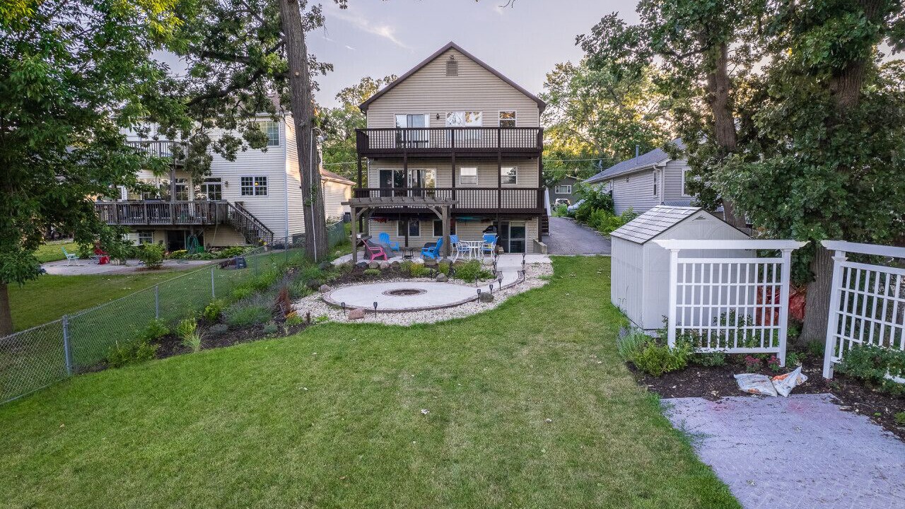 Photo of Outdoor in Fox Lake