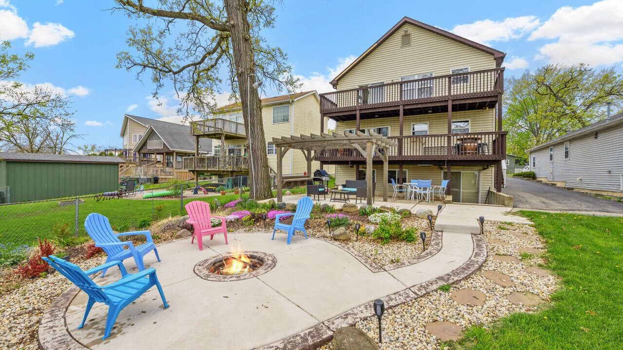 Photo of Outdoor in Fox Lake