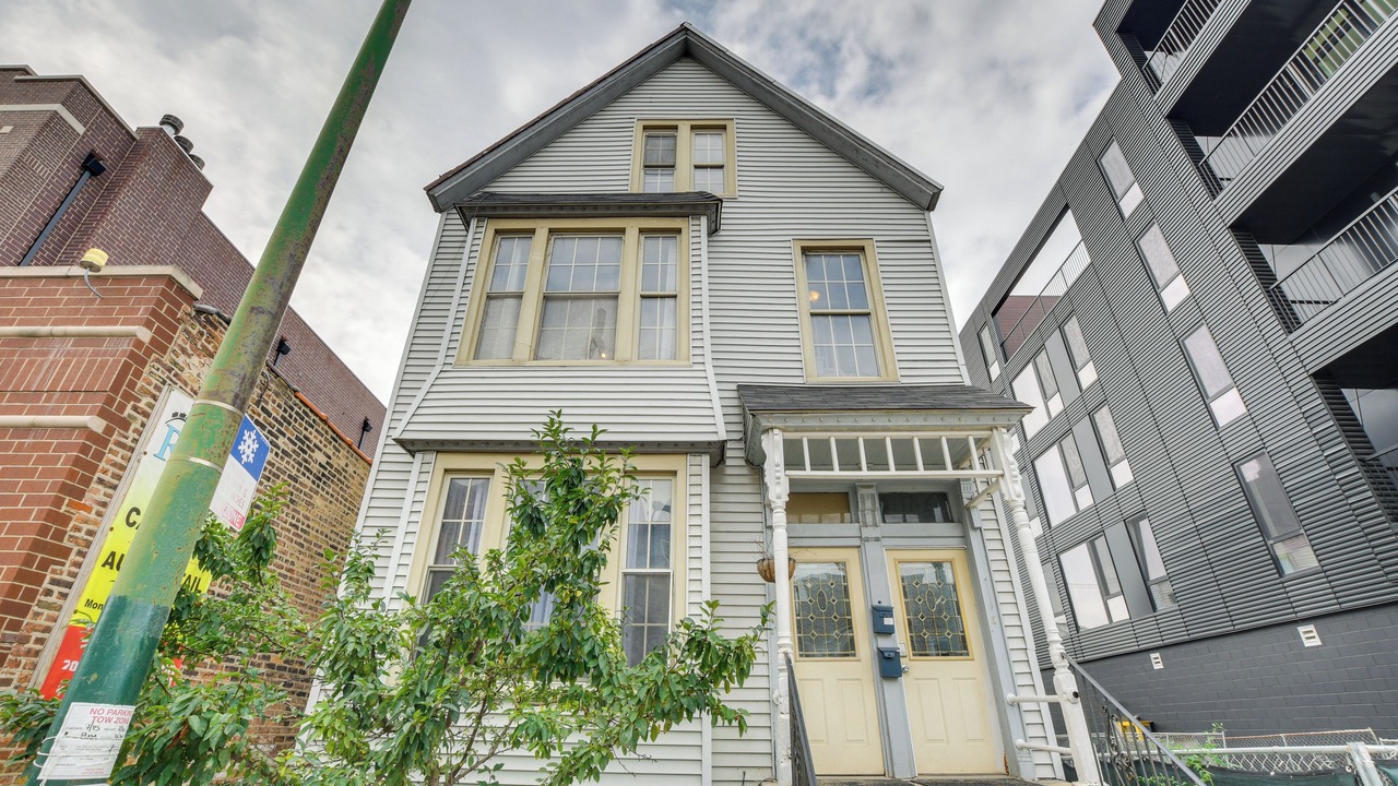 Photo of Outdoor in West Lakeview