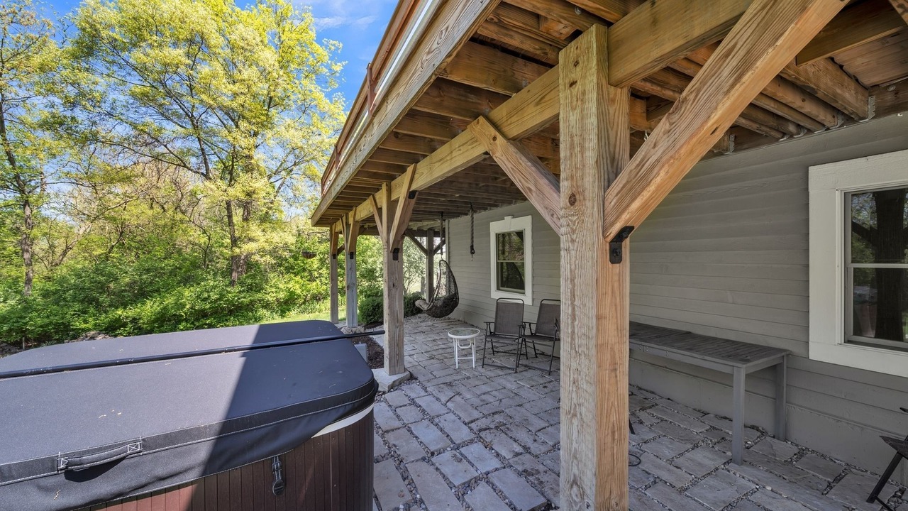 Photo of Patio Balcony in Algonquin