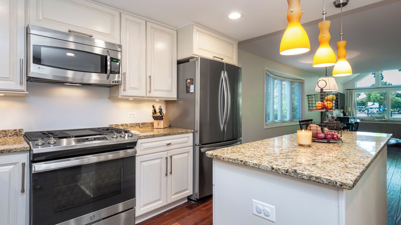 Photo of Kitchen in McHenry