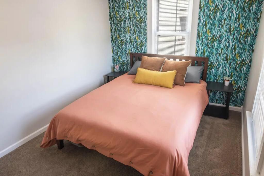 Photo of Bedroom in Champaign